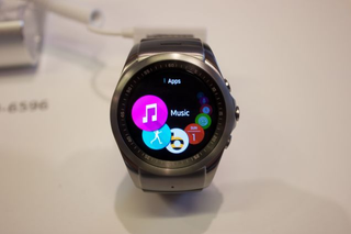 Illustration for article titled LG Watch Urbane: LTE On Your Wrist Never Looked So Good